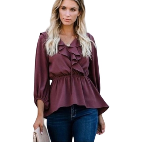 VICI | Ruffle Blouse | Elegant | Business Casual | Size Small - Picture 1 of 7